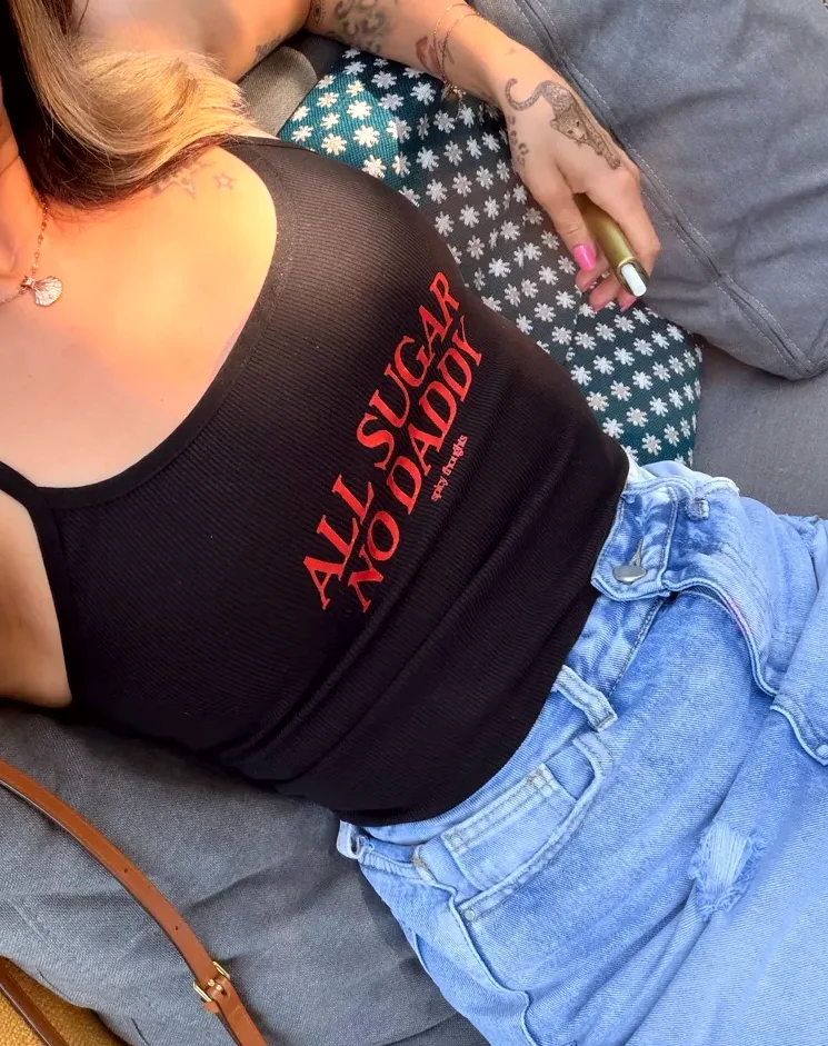 Aava, 24