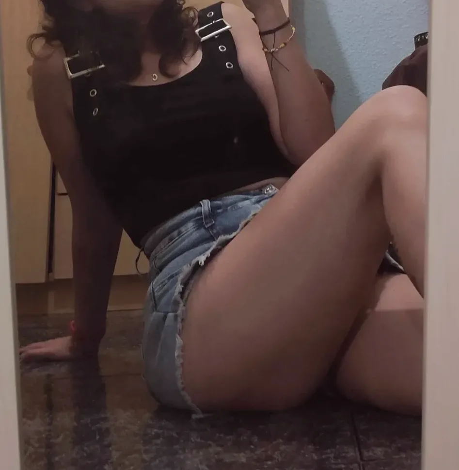 Nasra, 32